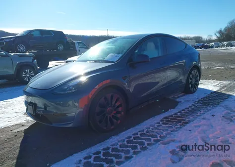 2023 Tesla Model Y Performance Dual Motor All-Wheel Drive from USA, damaged, VIN 7SAYGDEF2PF909312